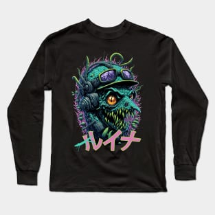 MANTIS MONSTER INFECTED insect Long Sleeve T-Shirt